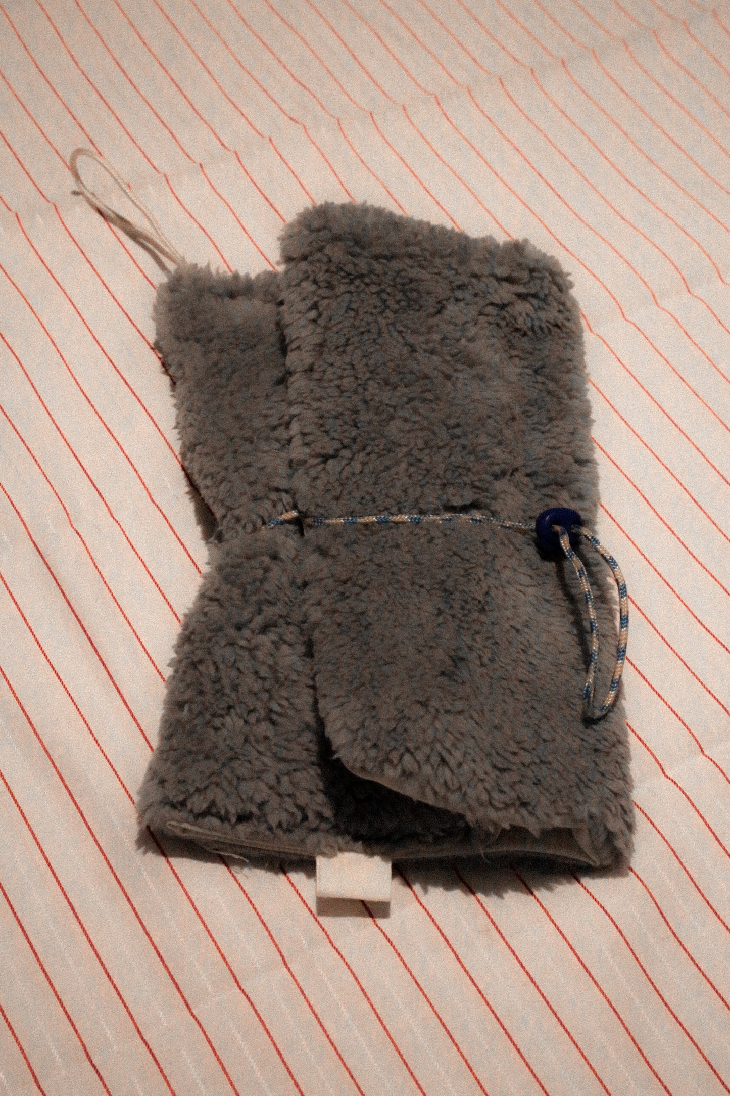 POCHETTE DE LIVRE
