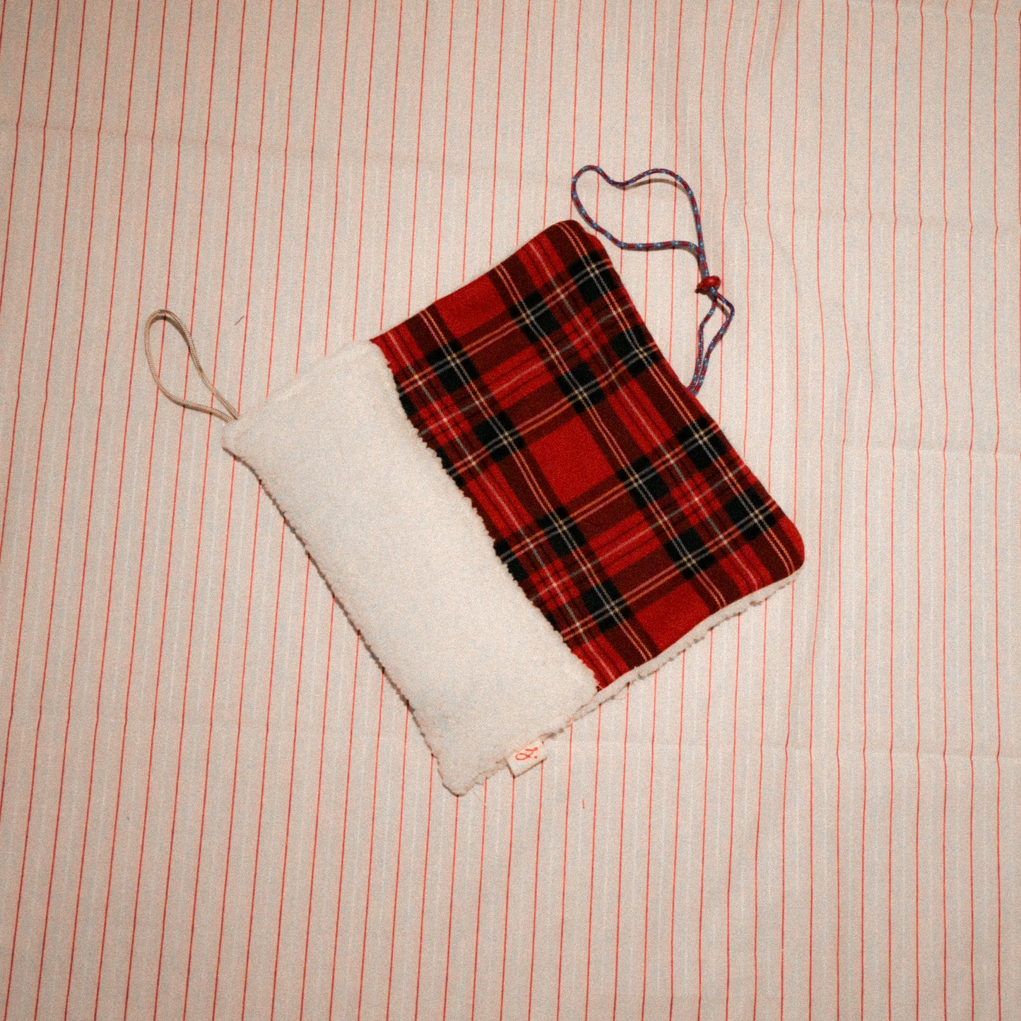 POCHETTE DE LIVRE