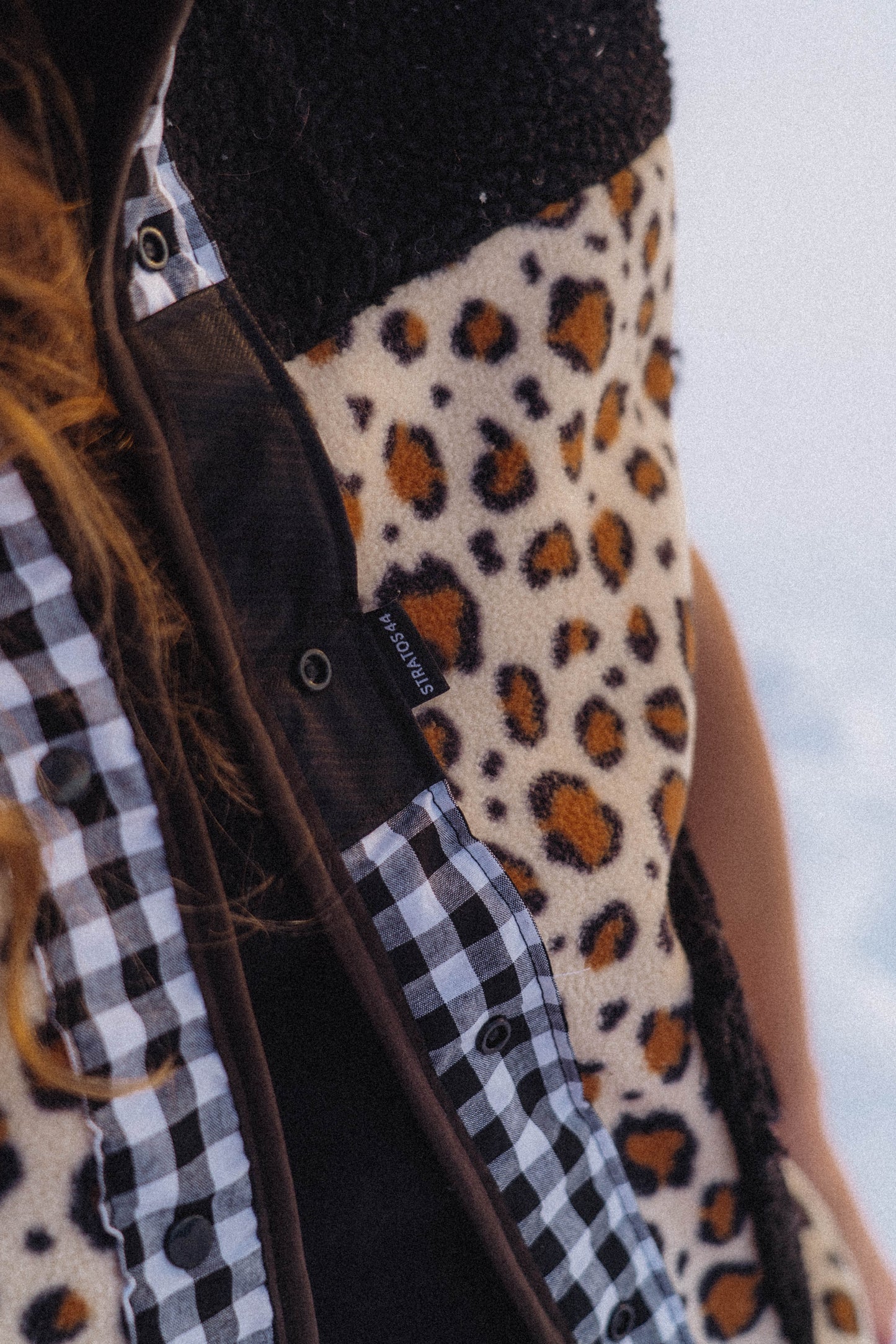 POLAIRE SANS MANCHE LEO x NOIR