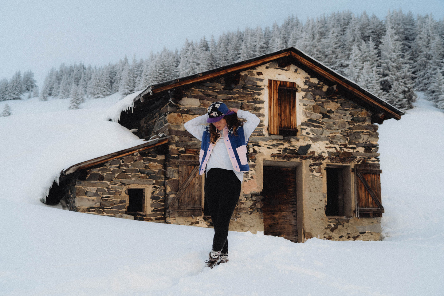 POLAIRE SANS MANCHE BLEU x ROSE