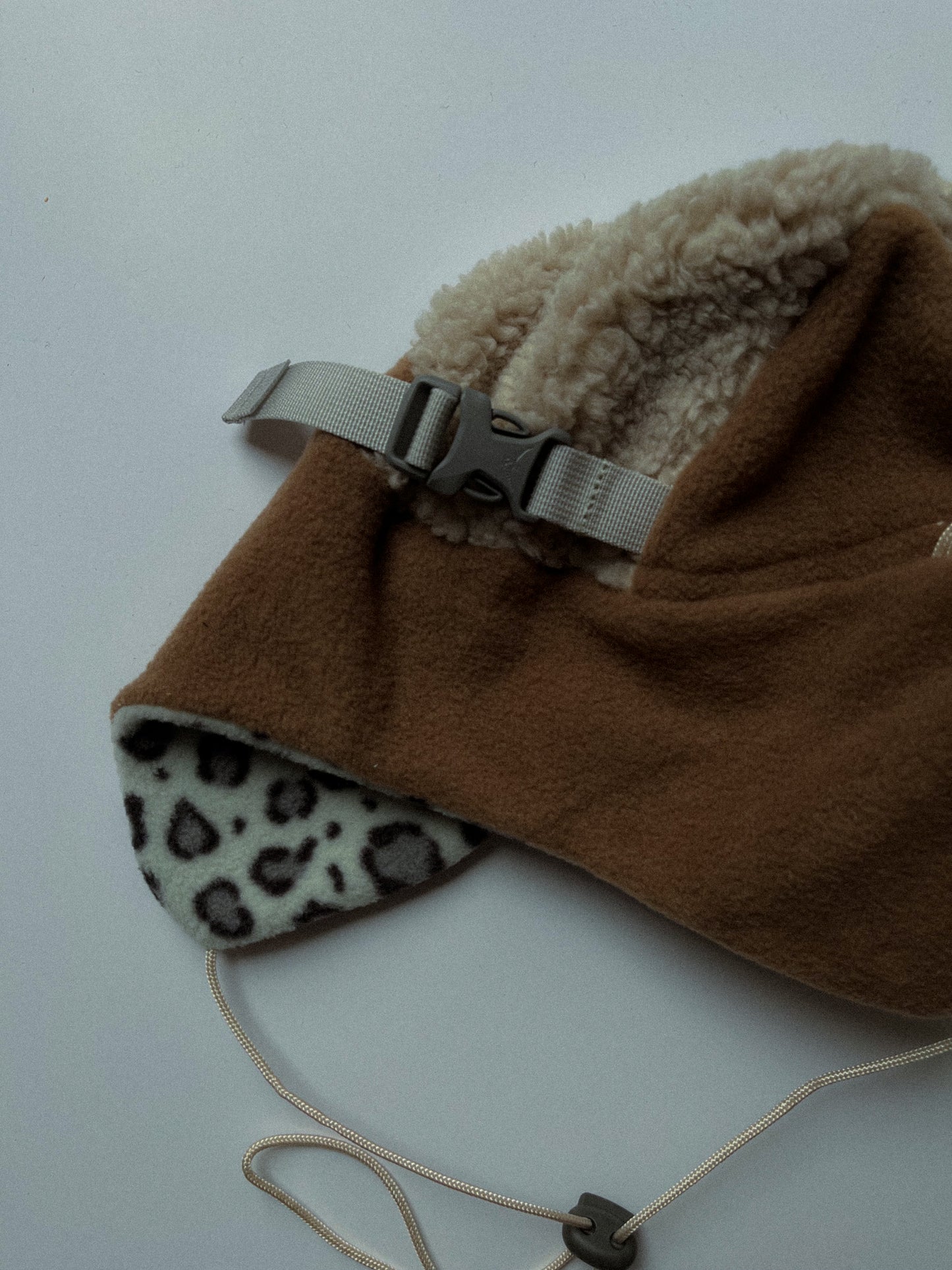 CASQUETTE POLAIRE LEO x BEIGE