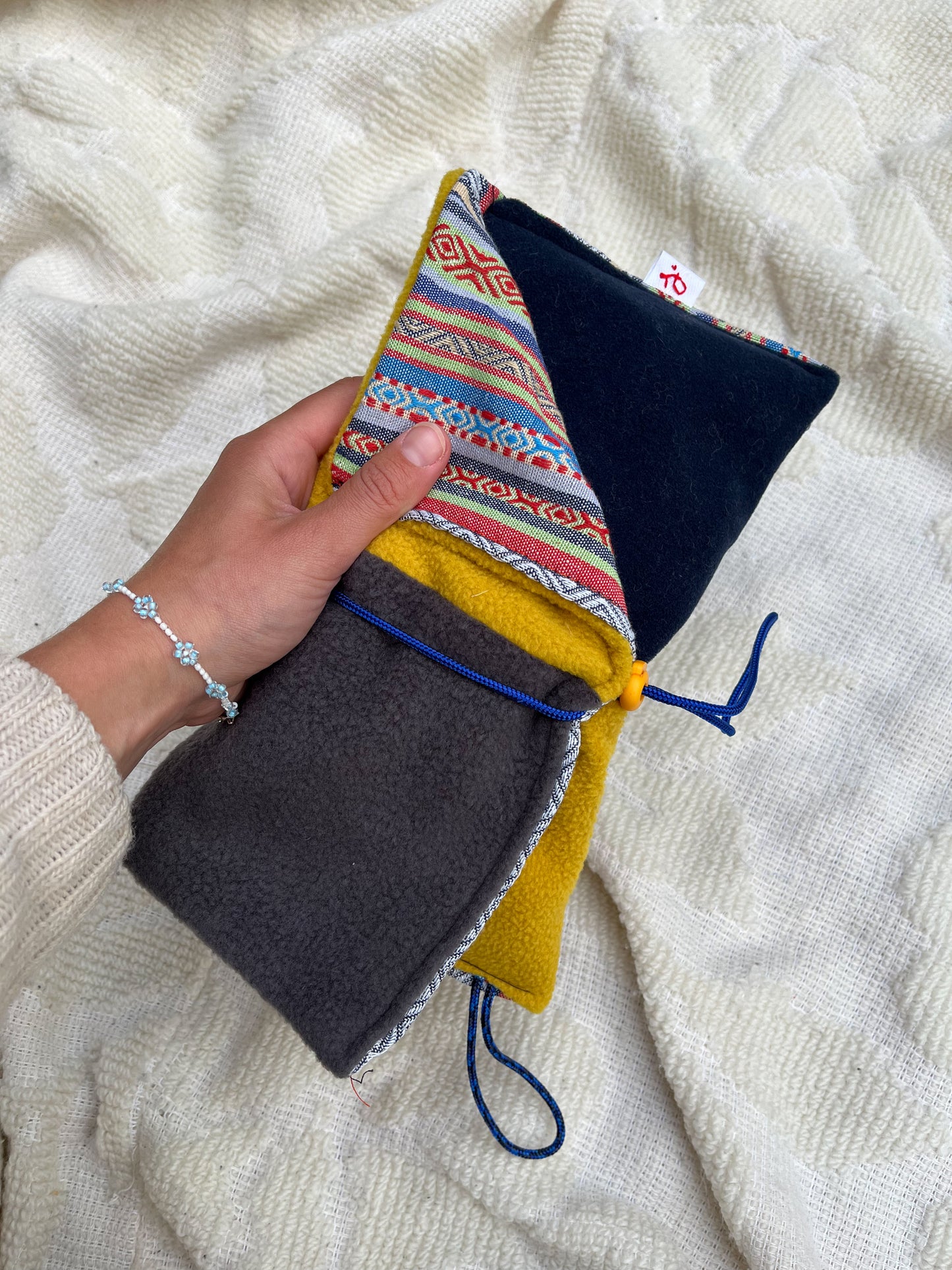 Pochette de baroudage moutarde x marine