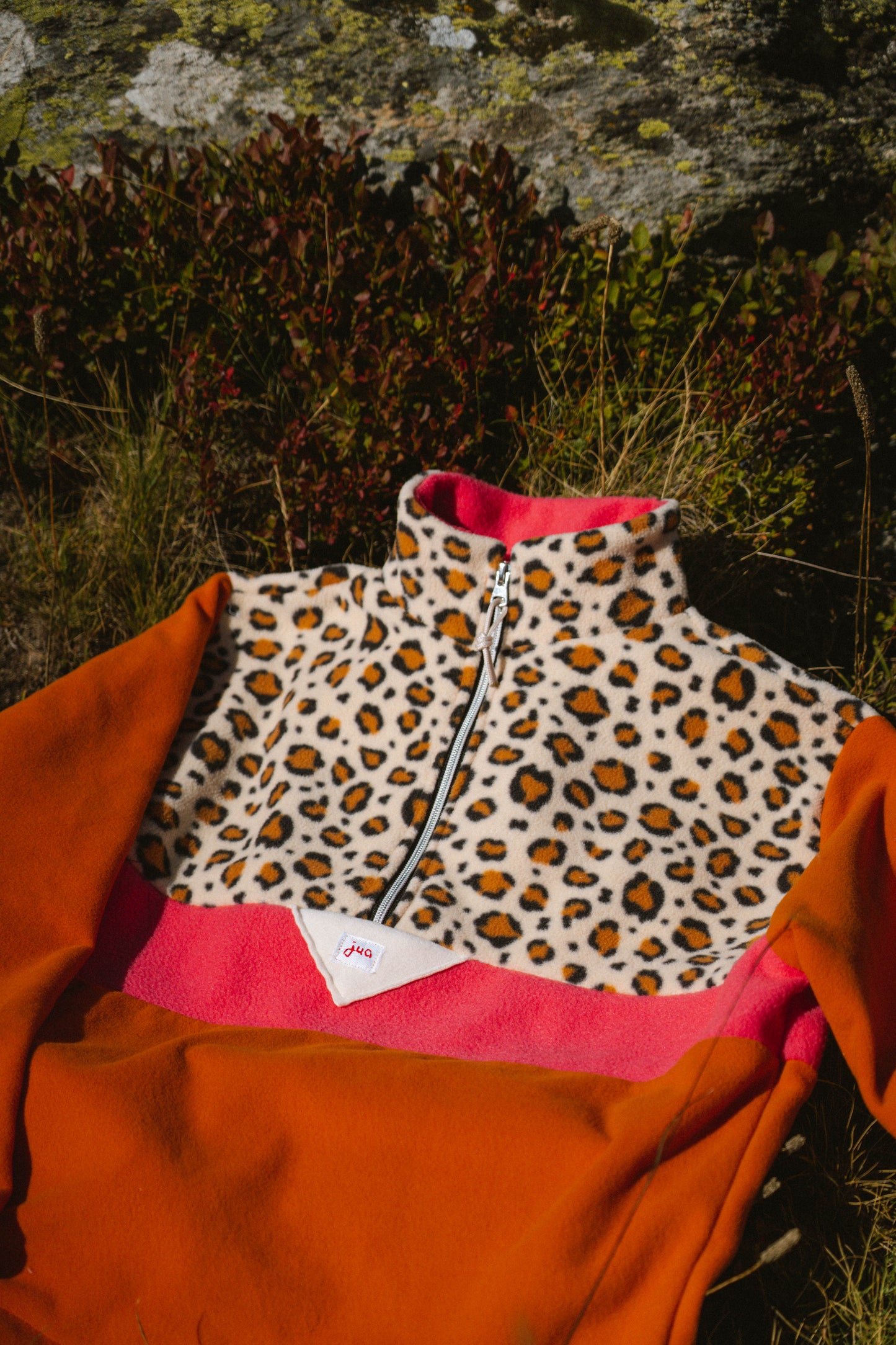 polaire orange x leo