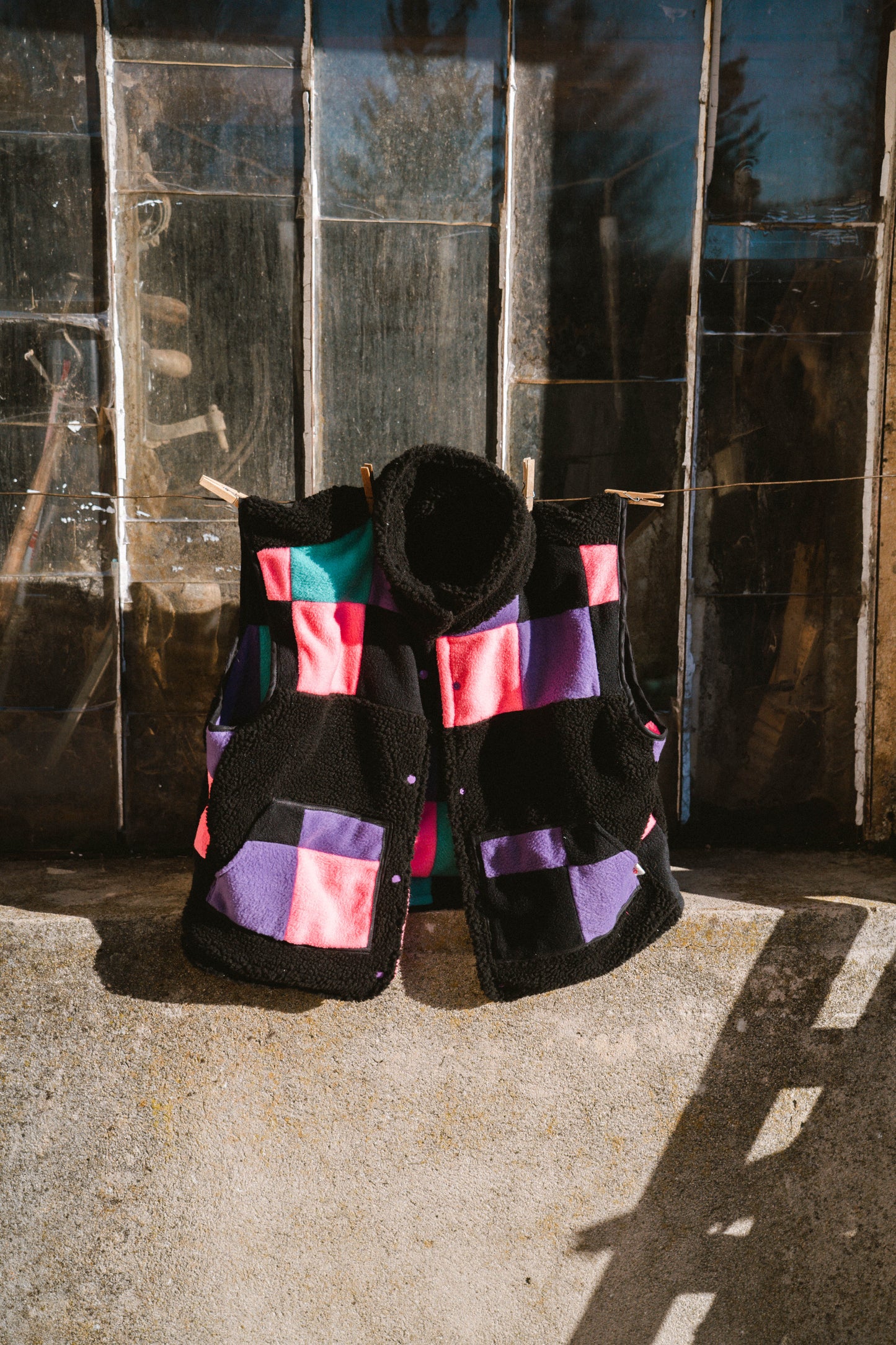 VESTE SANS MANCHE NOIR