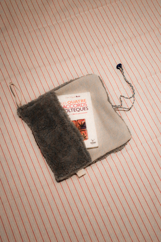 POCHETTE DE LIVRE