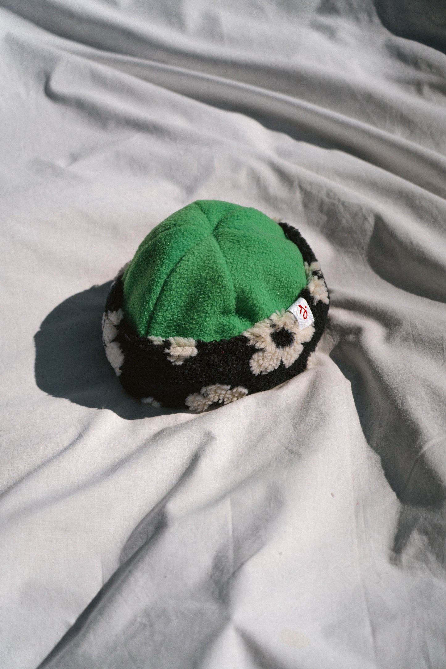 bonnet fleurs x vert