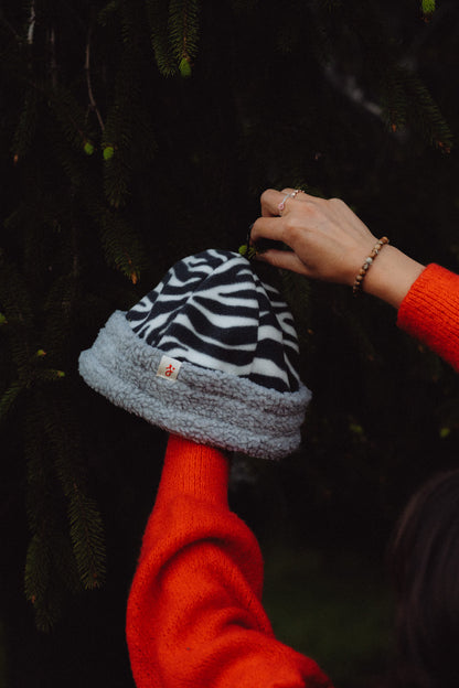 BONNET ZEBRE x GRIS